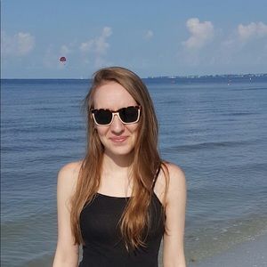 Meet your Posher, Elisabeth